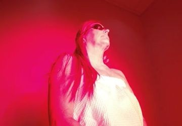 6a2031f0 3ab2 48f1 a6b0 17de20aa6df9 redlighttherapy.jpg
