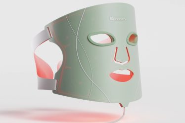 nanoleaf led light therapy face mask.jpeg