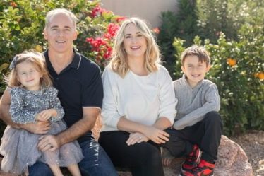 thumbnail scott chaverri family.jpg