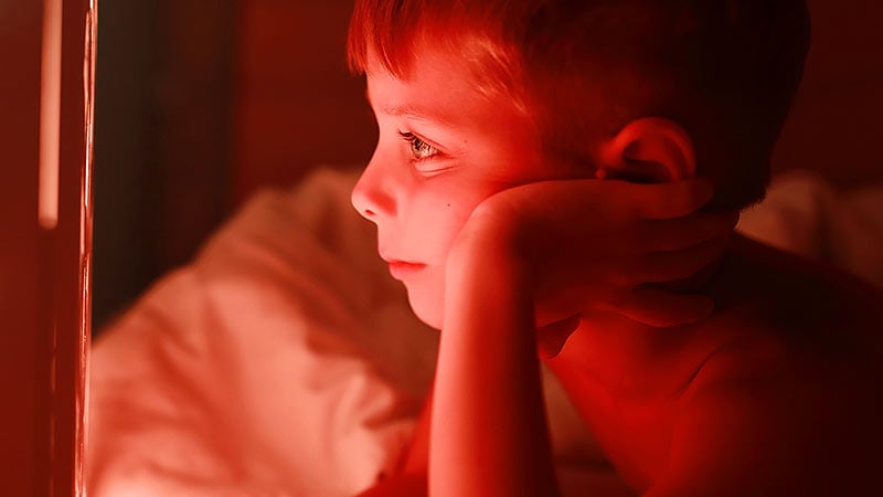 gty 250425 red light therapy child 800x450.jpg